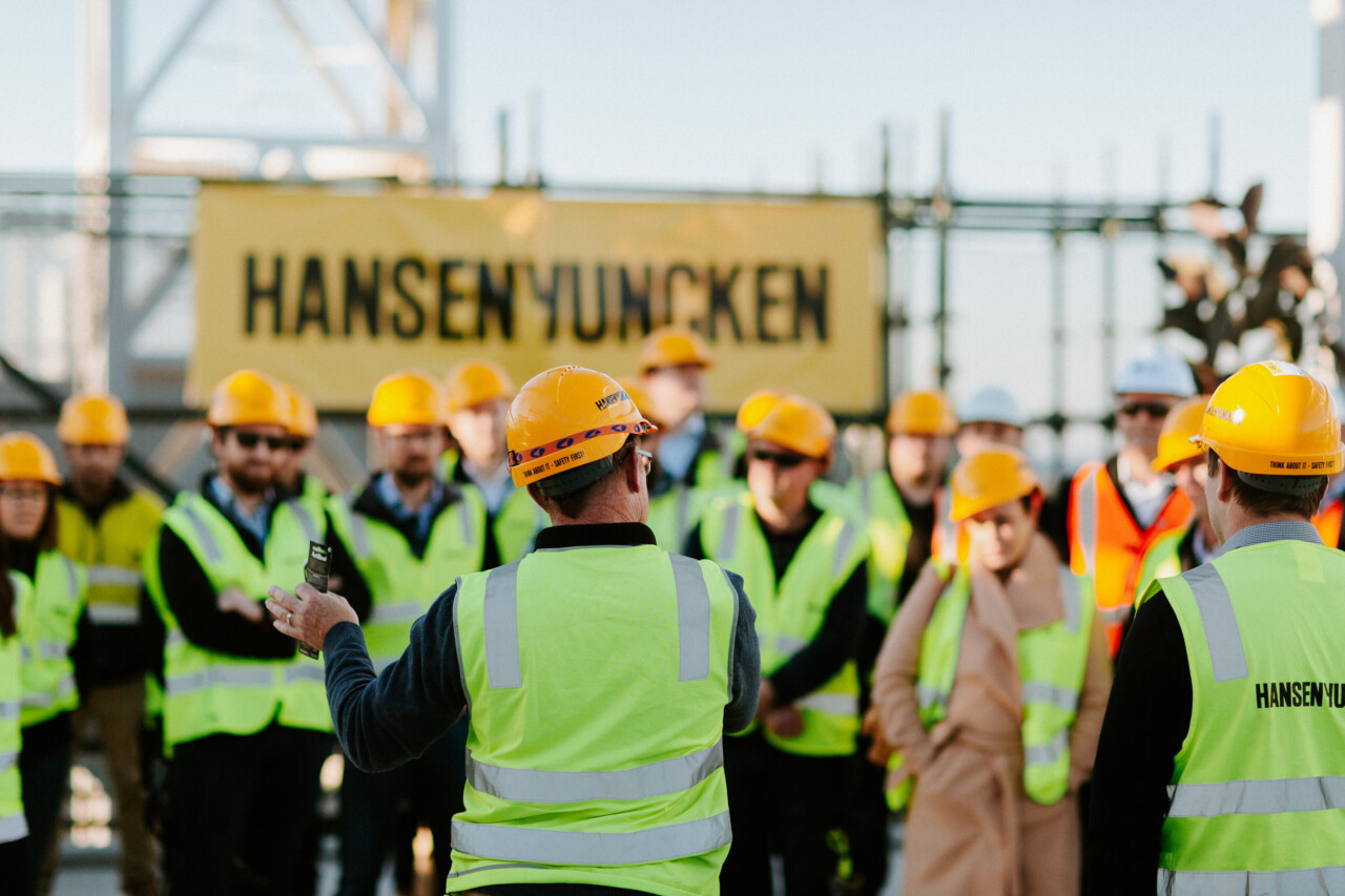 Many Minds Make Light Work Differently