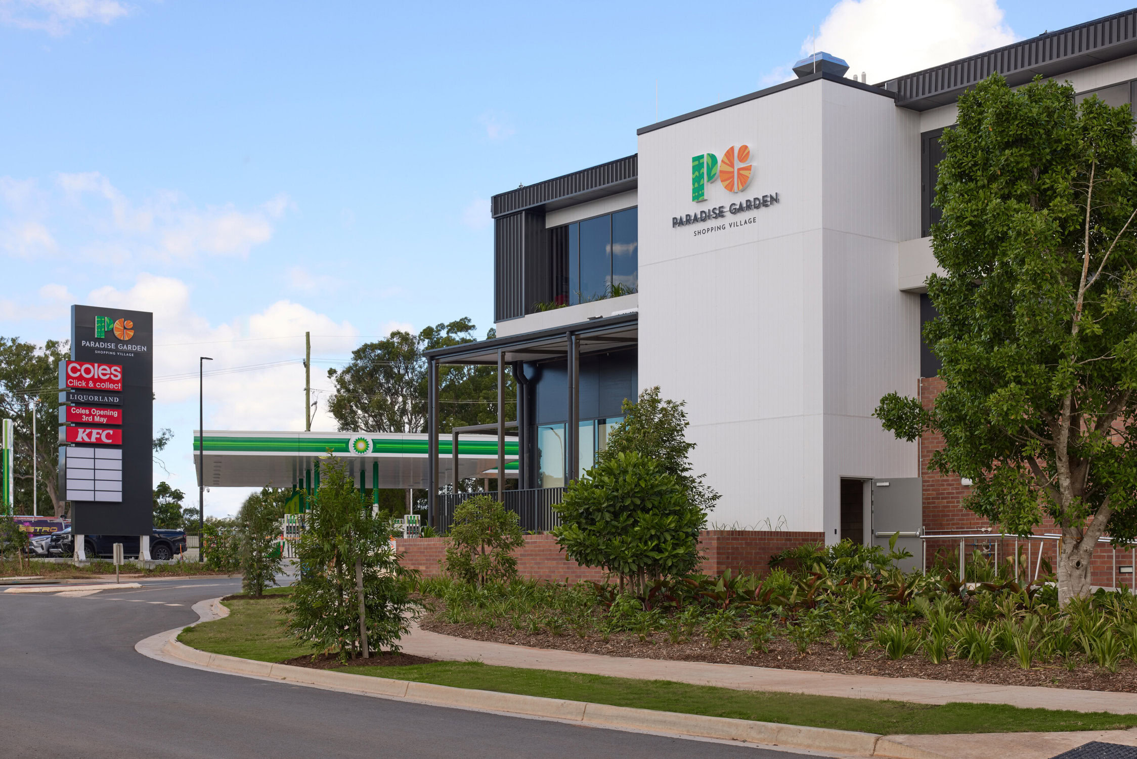 Paradise Gardens Shopping Village